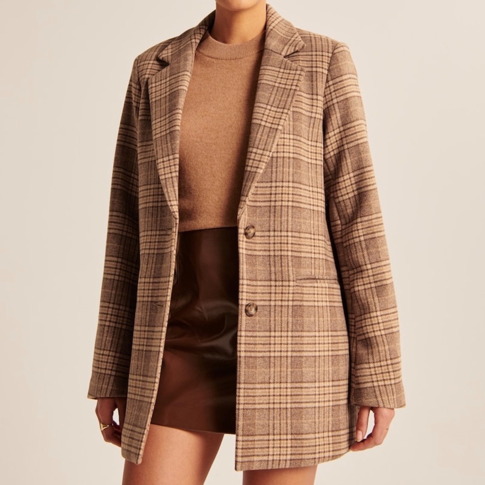 A&F Heavyweight wool-blend blazer